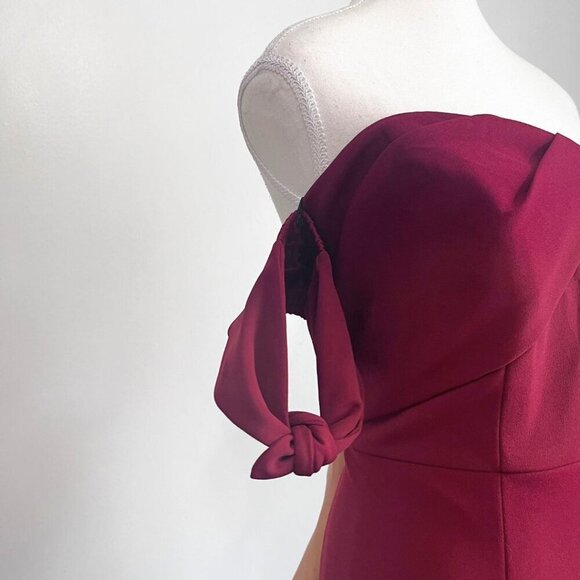 WATTERS & WATTERS BURGUNDY CREPE REMOVABLE SLEEVE FORMAL EVENING DRESS - 22W - Picture 5 of 16